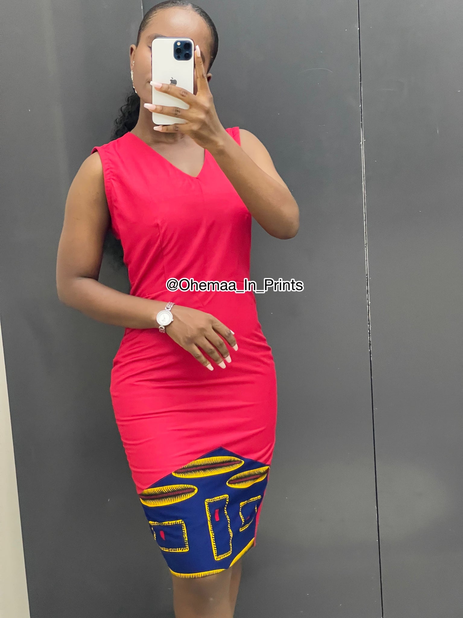 Joan Red Fully lined dress