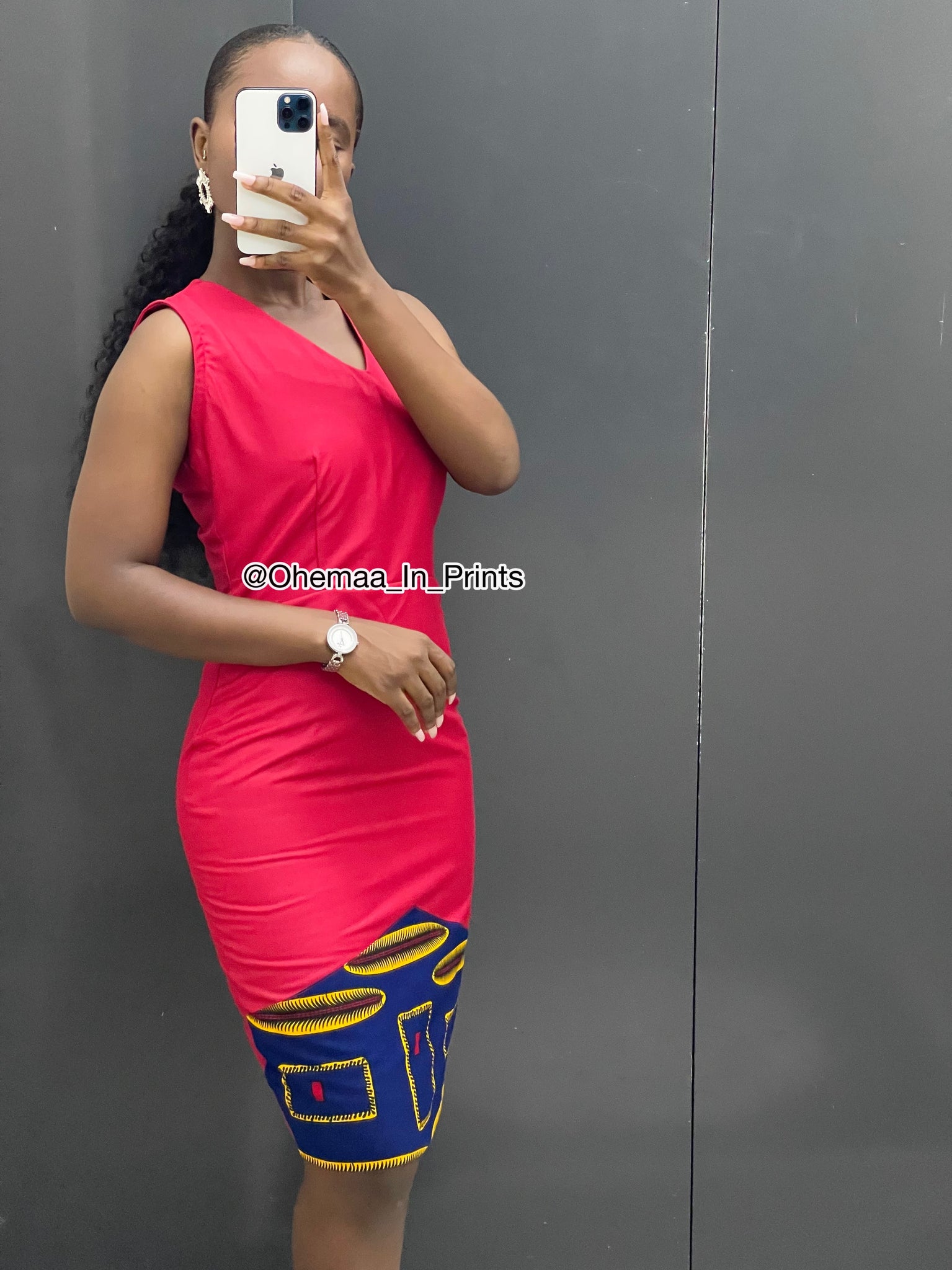 Joan Red Fully lined dress